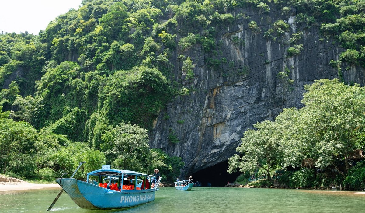 Planning a Beach Trip Around High and Low Water